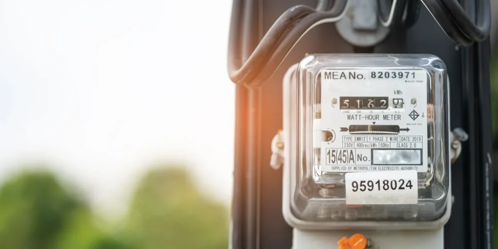 FESCO Tariff FESCO Tariff 2026 TOU meter showing peak and off-peak usage